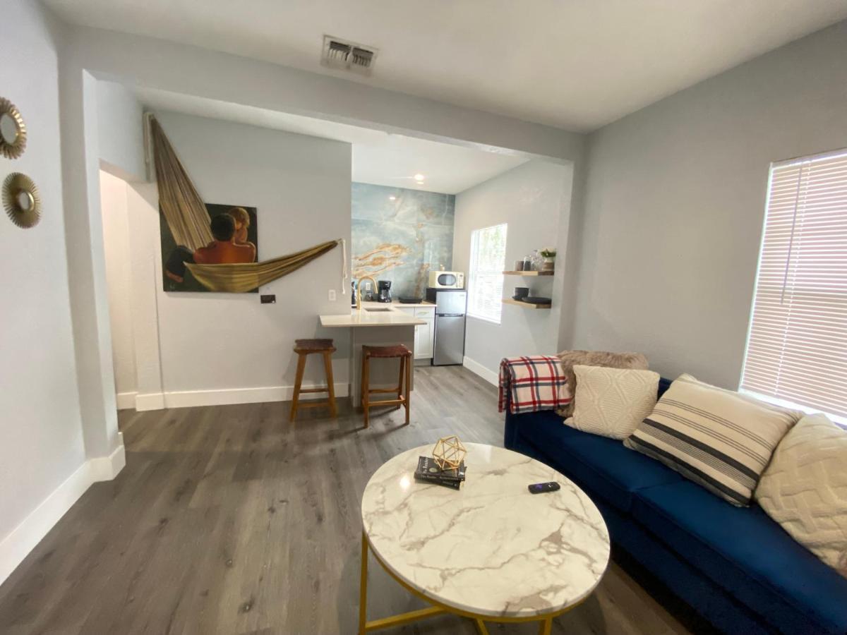 Bella Breeze Apartment Санфорд Екстериор снимка